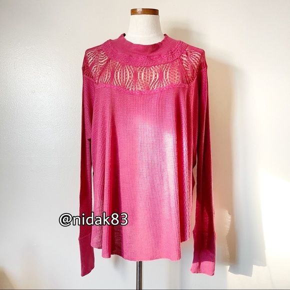 Free People Red Spring Valley Knit Top NWOT oversized size XS - Picture 3 of 7